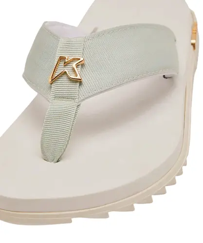 Chinelo Kenner Kivah All White