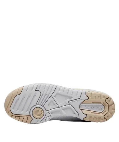 Tênis New Balance 550 Branco e Bege
