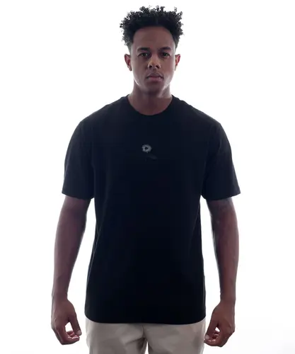 Camiseta Kayland Comfort Flores Texturizadas Preto