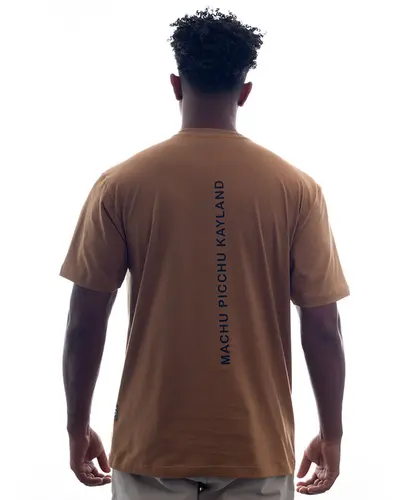 Camiseta Kayland Comfort Machu Picchu Bege Camelo