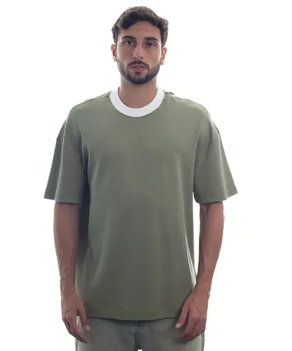 Camiseta Kayland Especial Wide Honey Verde Militar