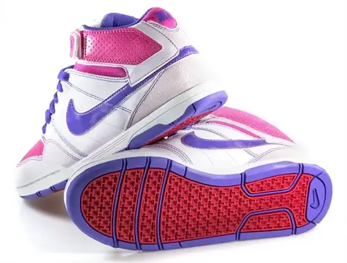 TENIS MOGAN MID JR NIKE