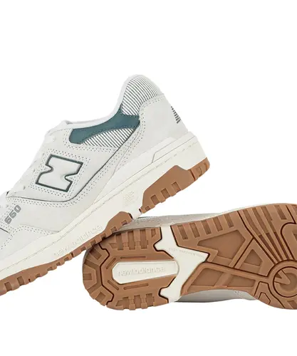 Tênis New Balance 550 Bege Claro e Verde Escuro