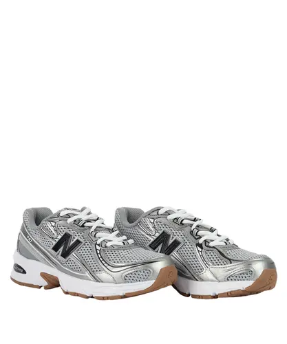 Tênis New Balance 740 Cinza e Preto
