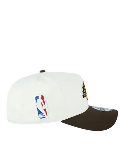 Boné New Era 9FORTY A-Frame Los Angeles Lakers NBA Off White