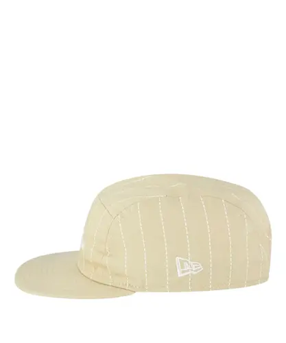 Boné New Era Camper Strapback Branded Bege