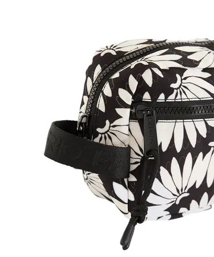 Necessaire Farm Amo Copabanana