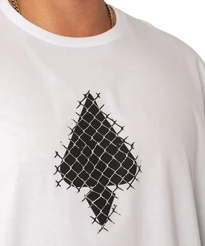 Camiseta MCD Oversized Espada Alambrado Branco