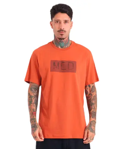 Camiseta MCD Regular Linhas Terracota