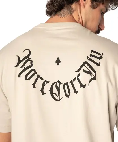 Camiseta MCD Regular Caligrafitti Costas Bege Poeira