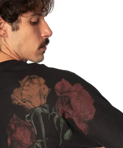 Camiseta MCD Especial Dead Flowers Preto