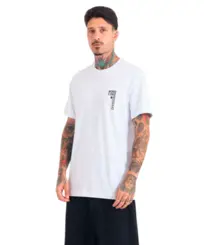 Camiseta MCD More Core Division Lateral Branco