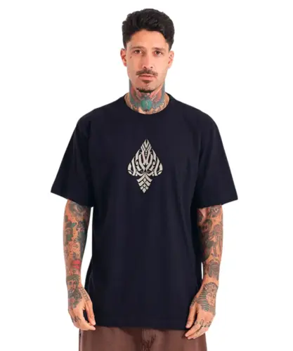 Camiseta MCD Regular Espada Caligrafiti Preto