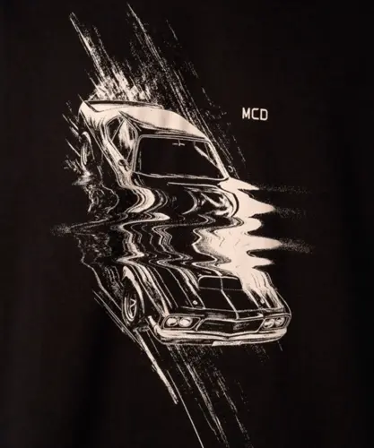 Camiseta MCD Regular Carro Distorcido Preto