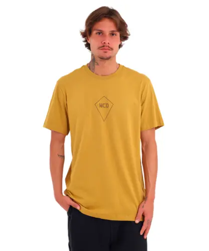 Camiseta MCD T-Shirt Regular More Core Division Relev Mostarda Bronze