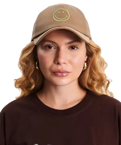 Boné Baw Dad Hat Baw x Smiley Marrom