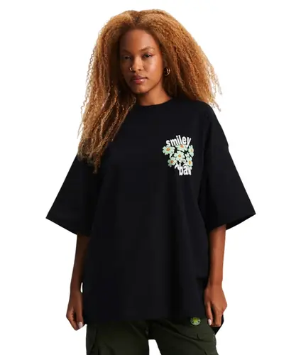 Camiseta Baw Oversized Blooming Baw x Smiley Preto