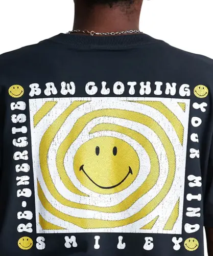 Camiseta Baw Regular Illusion Baw x Smiley Preto