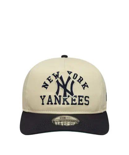 Boné New Era Heritage PC 19Twenty Creme e Azul Marinho
