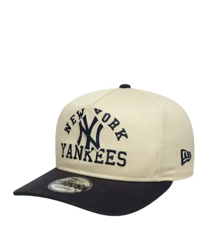 Boné New Era Heritage PC 19Twenty Creme e Azul Marinho - Boné New