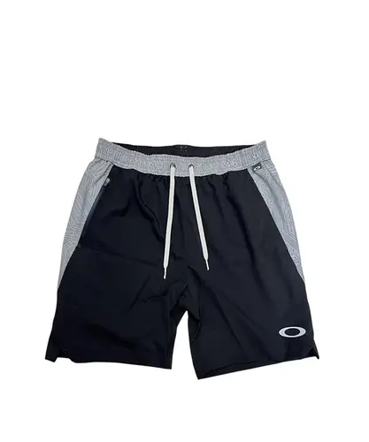 Bermuda Oakley Blade Pro Tech Trunkshorts 18 Preto