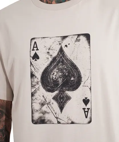Camiseta MCD Regular As De Espada Bege Poeira
