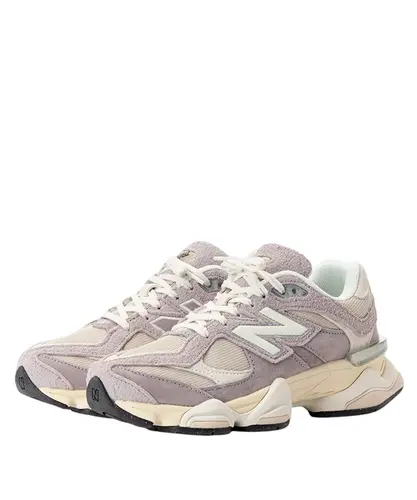 Tênis New Balance 9060 Cinza Bege