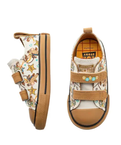 Tênis Converse All Star Chuck Taylor 2V Toy Story Marfim Caramelo