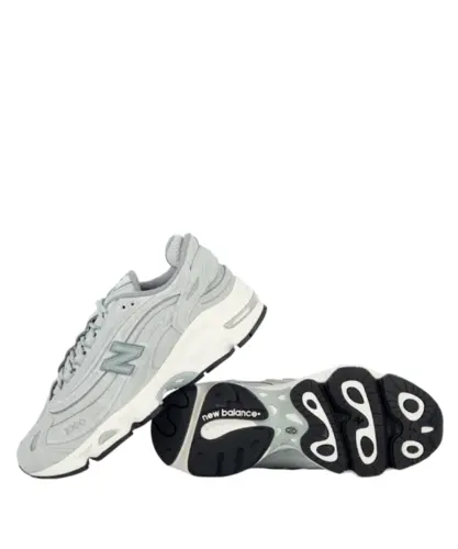 Tênis New Balance 1000 Verde Acinzentado