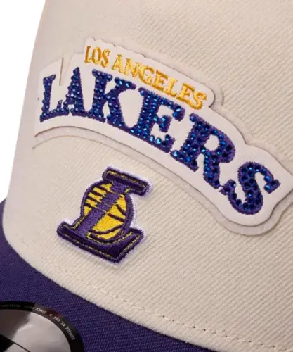 Boné New Era 940AF NBA Lakers Rhinestone Off White