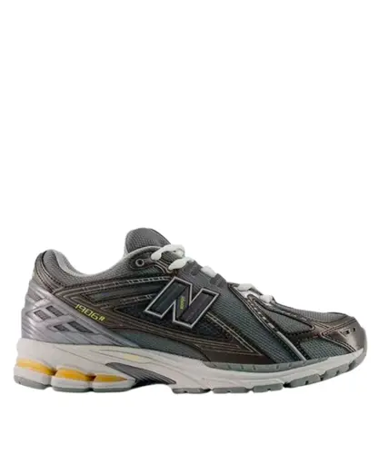 Tênis New Balance 1906R Cinza Preto Metalizado
