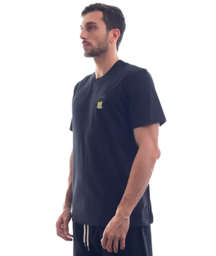 Camiseta Kayland Essential Copo Cheio Preto