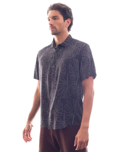 Camisa Kayland Manga Curta Folha Solta Preto