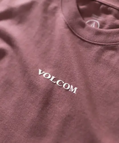 Camiseta Volcom Especial Comfort Fit Signature Bordô