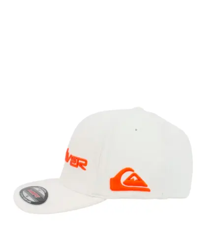 Boné Quiksilver Flexfit Emb Type Momentum Branco
