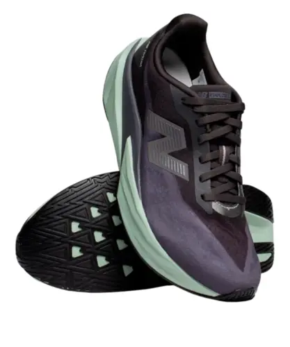 Tênis New Balance FuelCell Rebel V5 Preto Verde