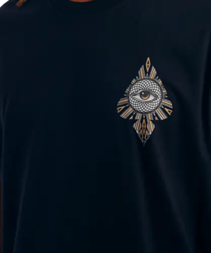 Camiseta MCD Regular Espada Olho Preto
