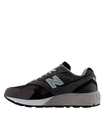 Tênis New Balance 880R Cinza Grafite
