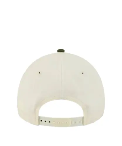 Boné New Era 940AF Q126 New York Yankees Metallic Off White