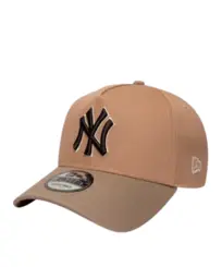 Boné New Era 9FORTY A-Frame New York Yankees Mocha Mousse Marrom
