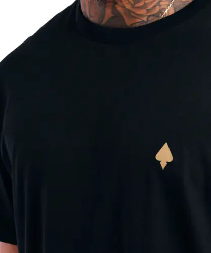 Camiseta MCD Regular Caligrafiti Dourado Preto