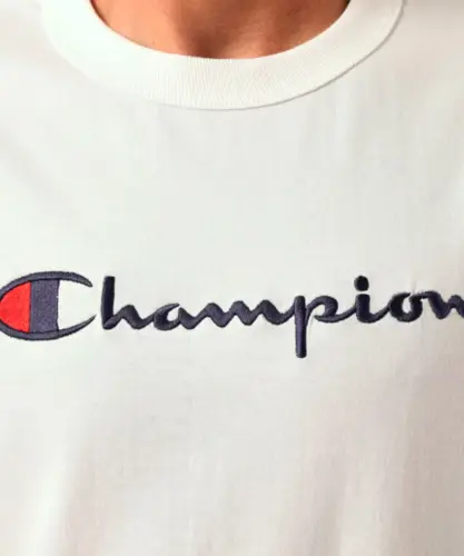 Camiseta Champion Life Script Logo Emb Off White