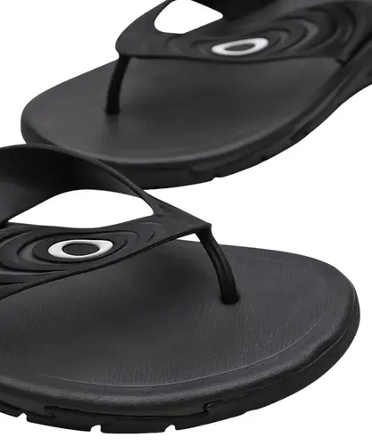 Chinelo Oakley Crowd Preto