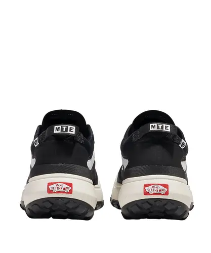 Tênis Vans Mte Crosspath Black White