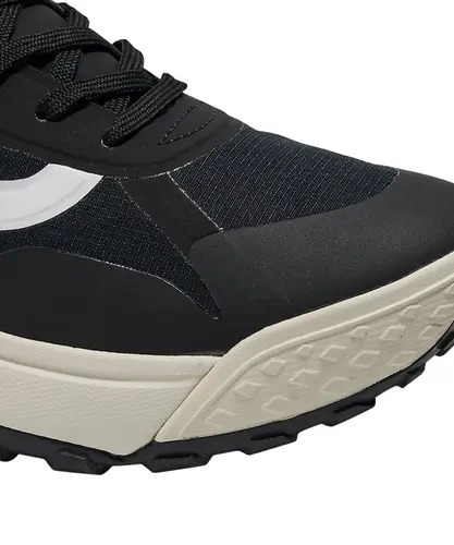 Tênis Vans Mte Crosspath Black White