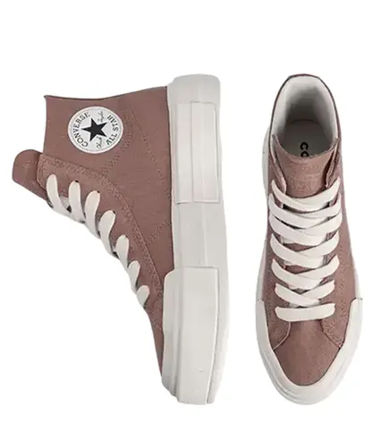 CHUCK TAYLOR ALL STAR SEASONAL