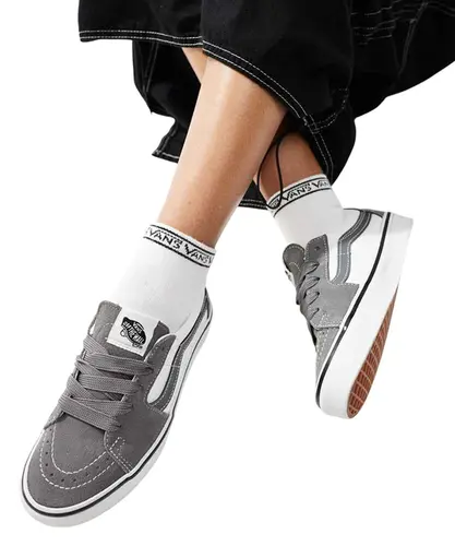 UA SK8-LOW