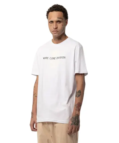 T-SHIRT REGULAR CAVEIRA ILUMINADA