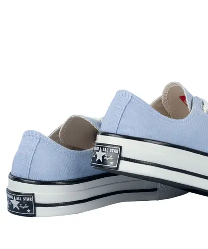 CHUCK 70 SEASONAL