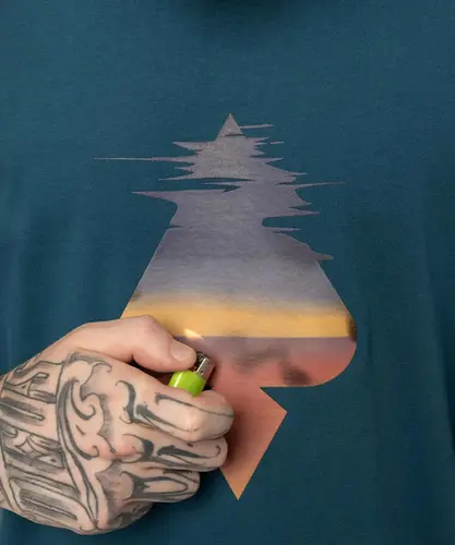 T-SHIRT REGULAR ESTAMPA HORIZONTE